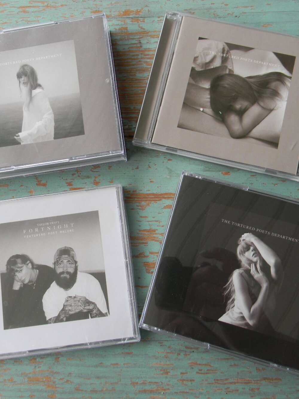 Lot of 4 Taylor Swift  Cds (1 sealed, 3 good used cond.) TORTURED POETS DEPT. XL